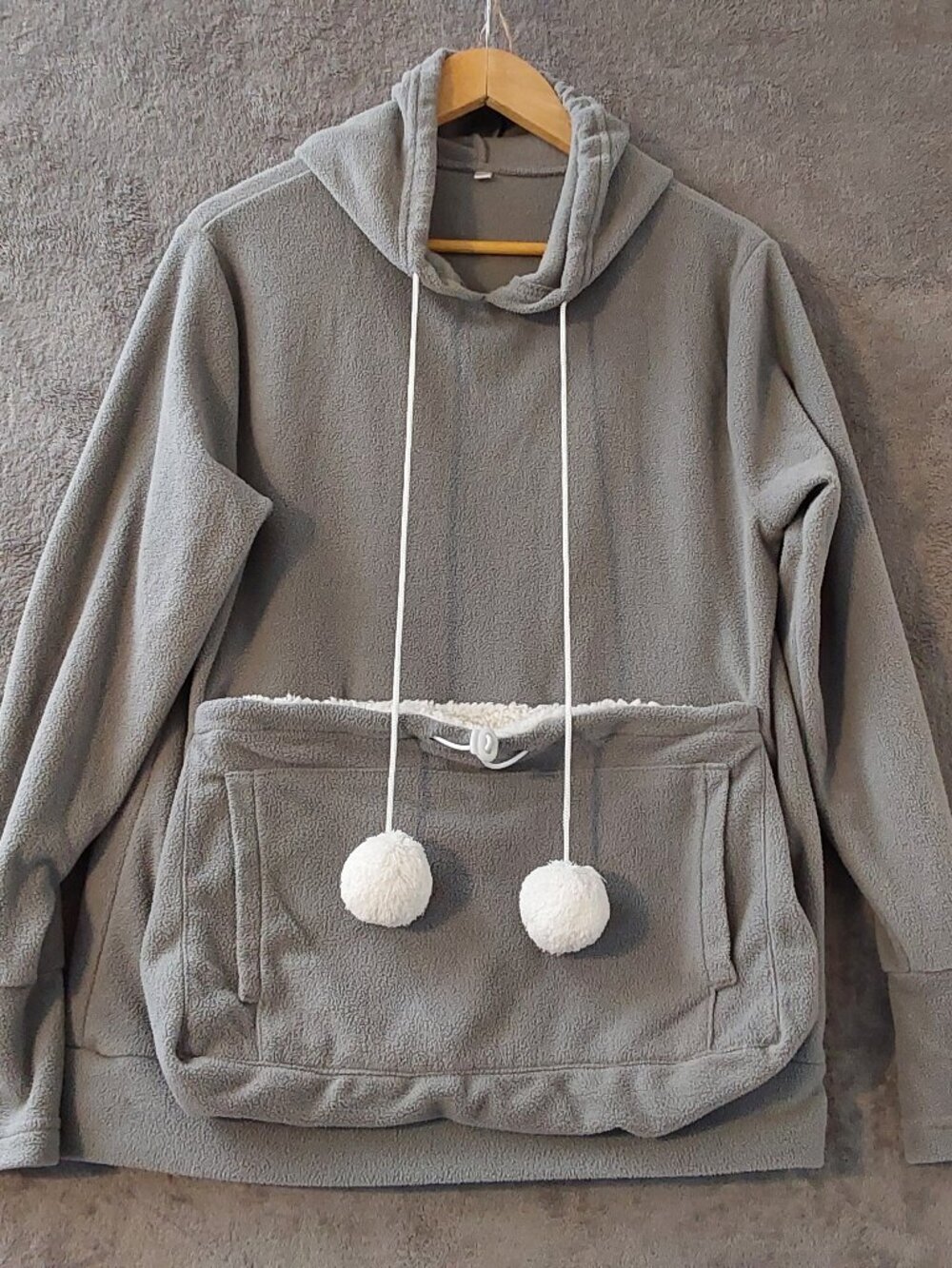 Cozy Gray Fleece Hoodie Pullover w Pom Pom Drawstrings Size Medium